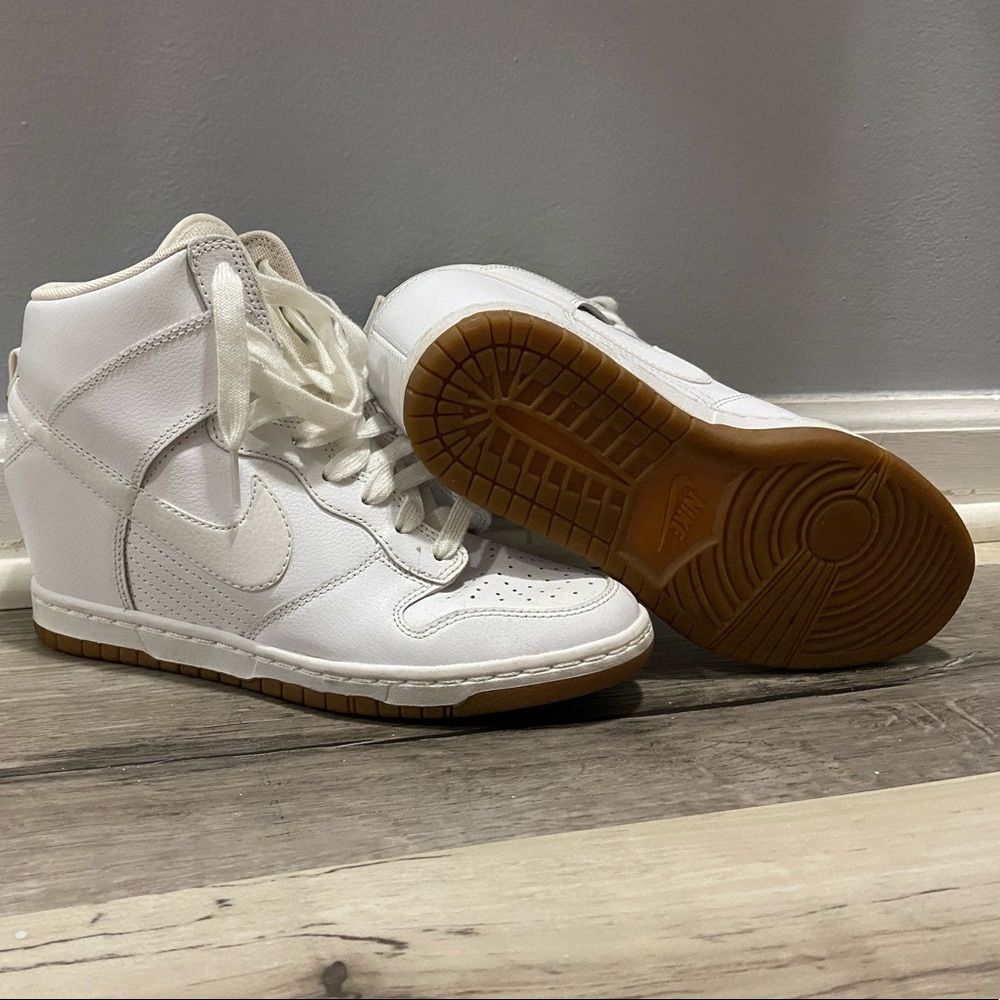 Nike Wedge